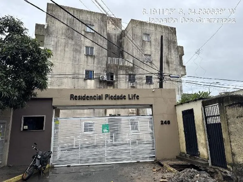 Apartamento em Licitação