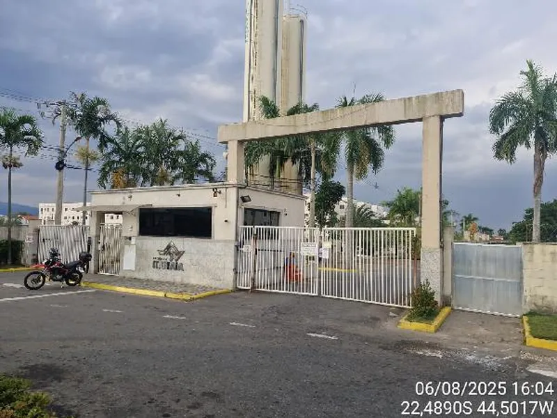 Apartamento em Licitação
