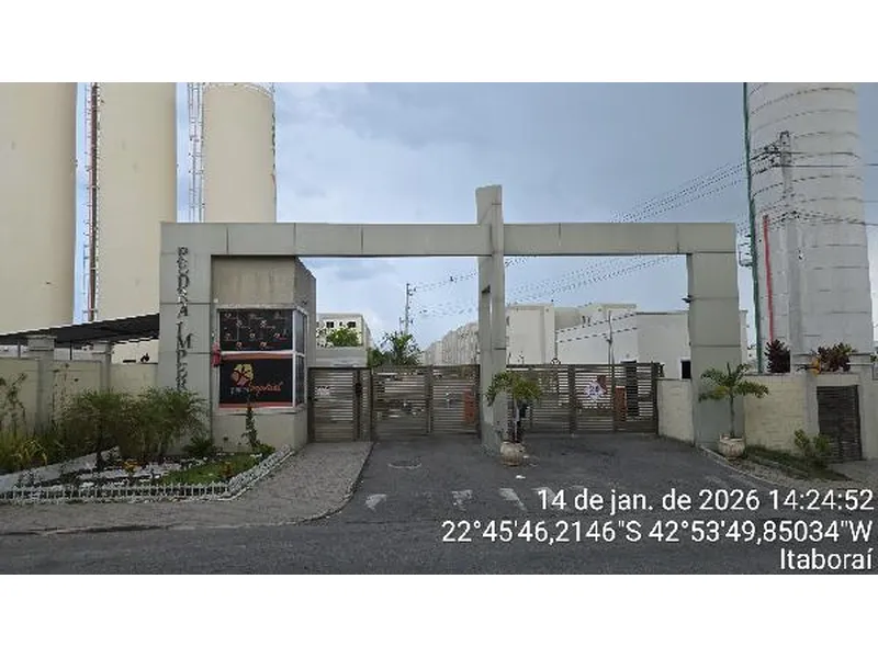 Apartamento em Licitação