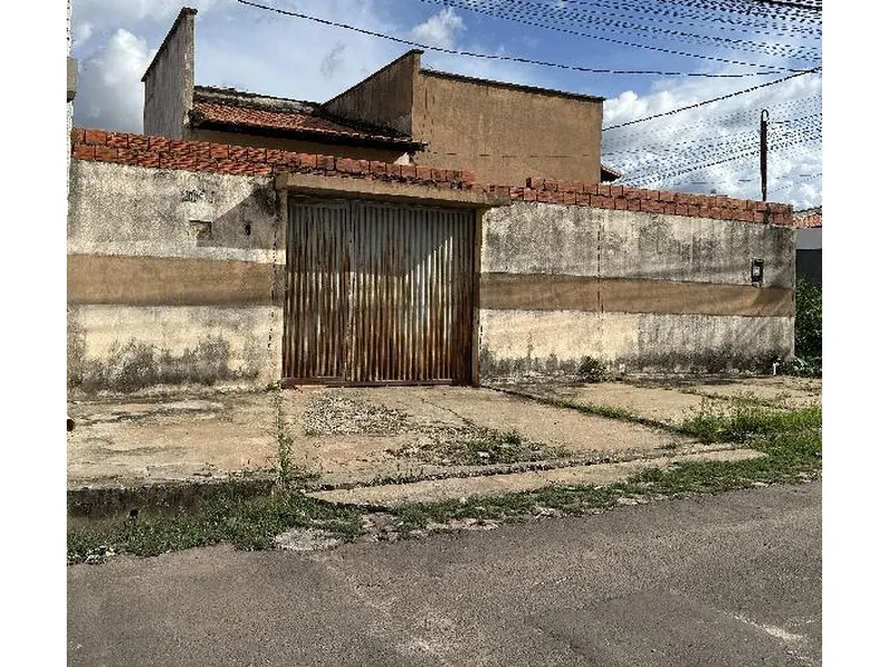 Casa em Leilão Extrajudicial