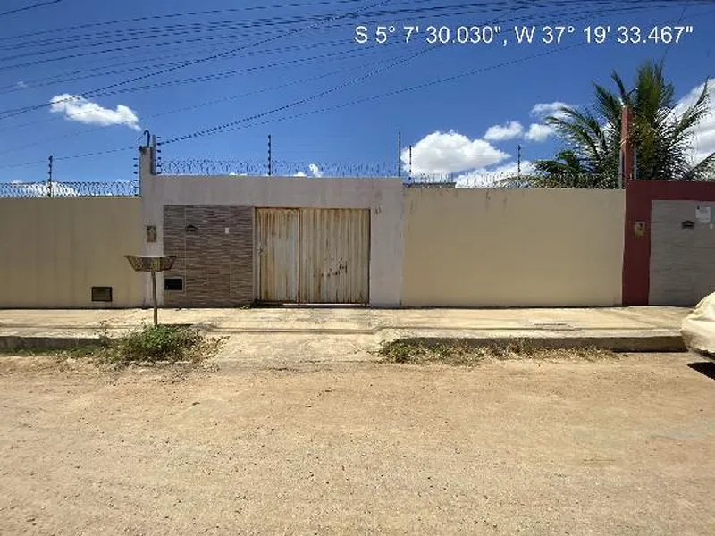 Casa em Licitação