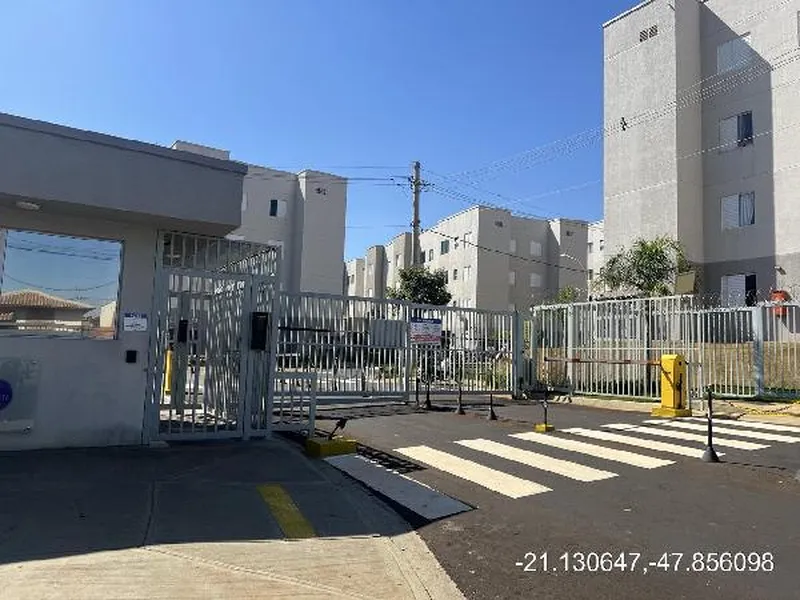 Apartamento em Leilão Extrajudicial