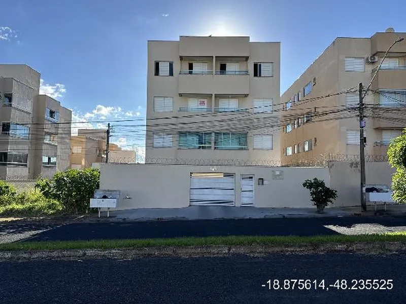 Apartamento em Leilão Extrajudicial