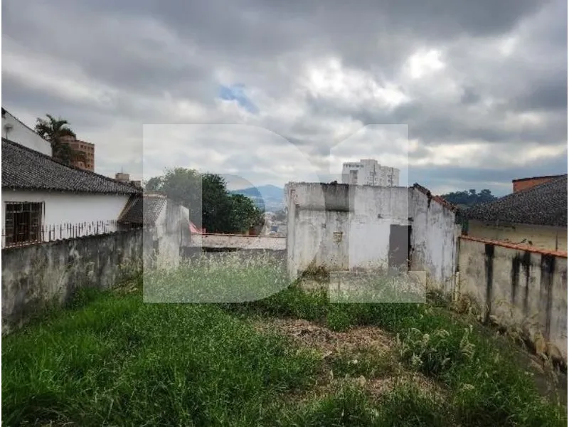 Terreno em leilão