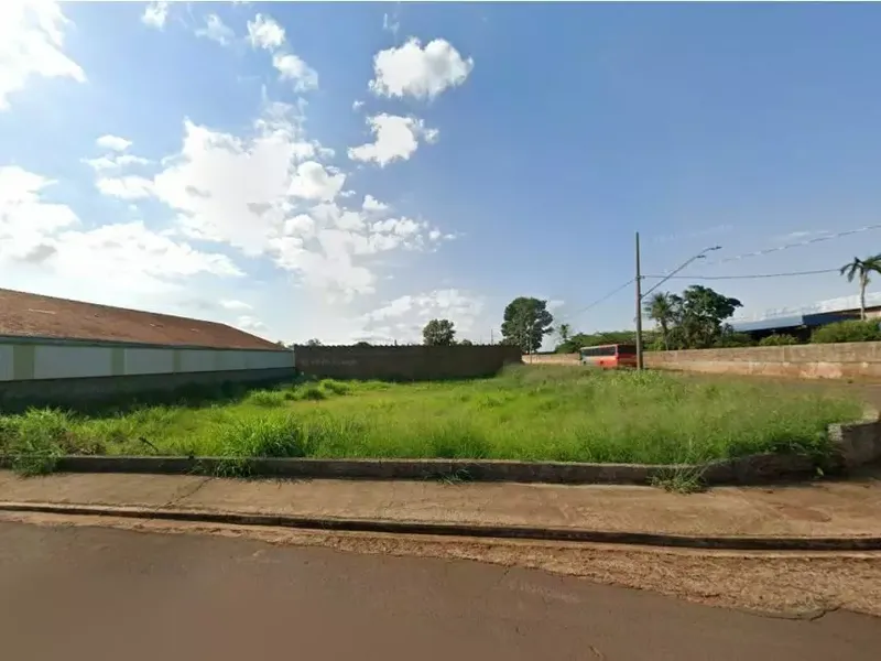 Terreno em leilão