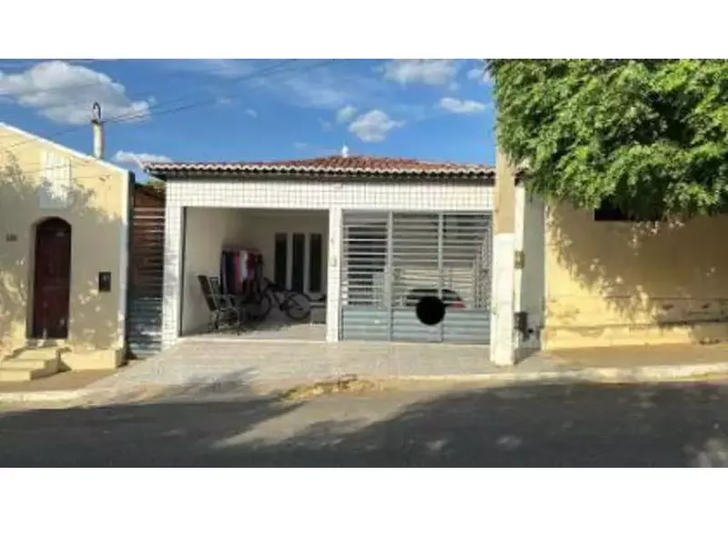 Casa em Leilão Extrajudicial