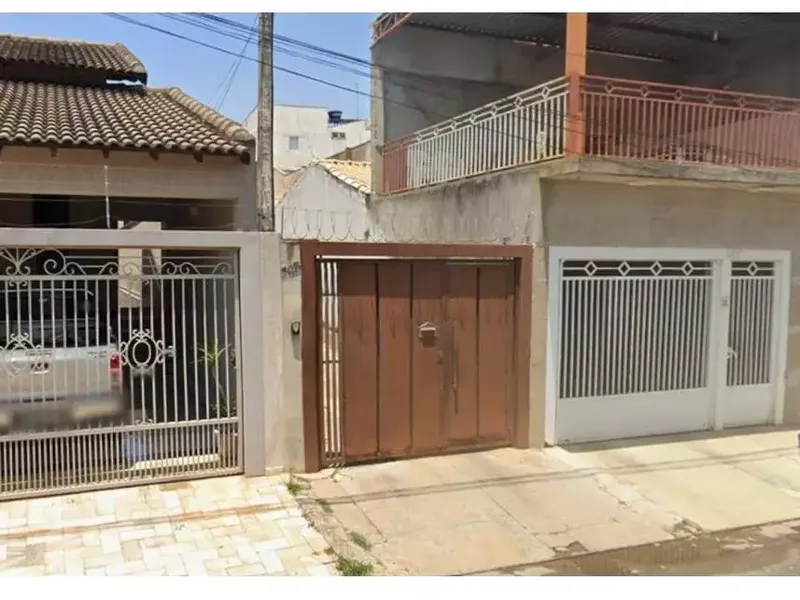Casa em Leilão Extrajudicial