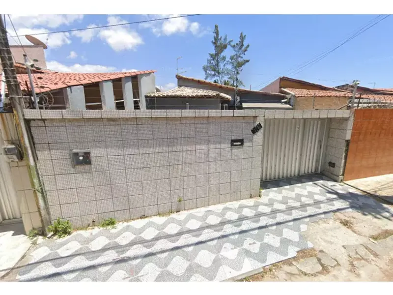 Casa em Leilão Extrajudicial