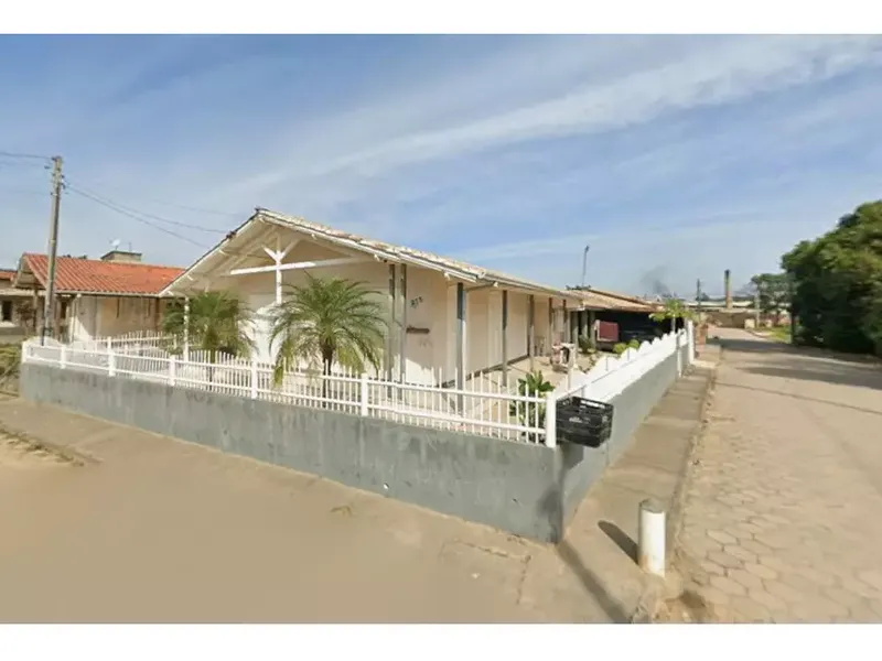 Casa em Leilão Extrajudicial