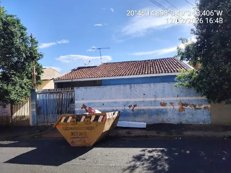 Prédio em Leilão Extrajudicial