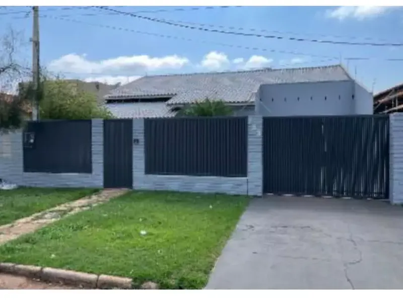 Casa em Leilão Extrajudicial