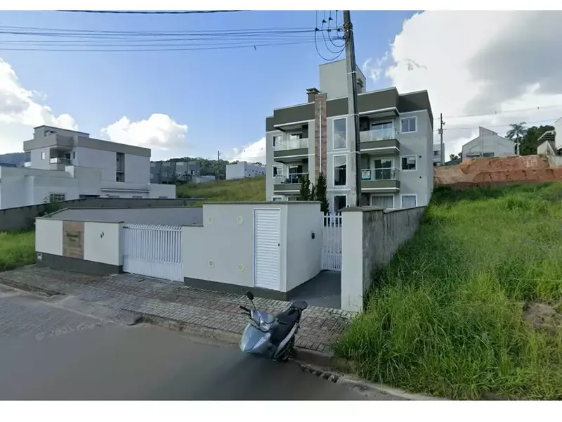 Apartamento em Leilão Extrajudicial