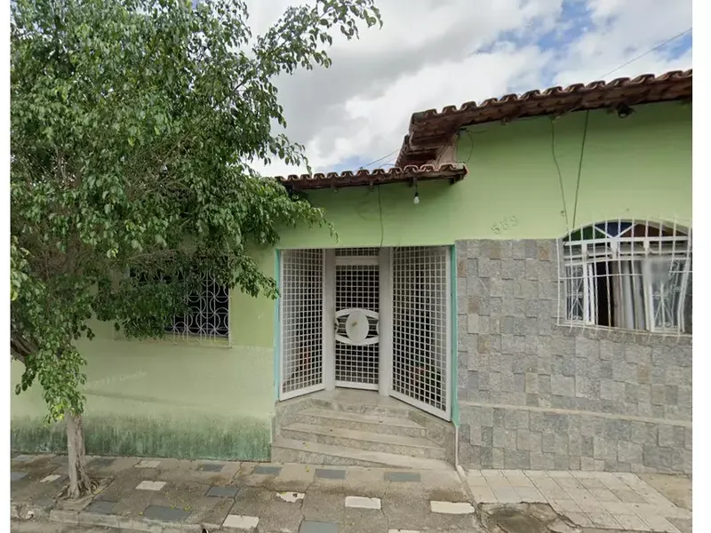 Casa em Leilão Extrajudicial