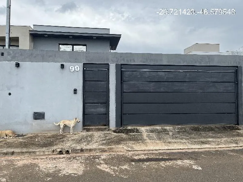 Casa em Leilão Extrajudicial