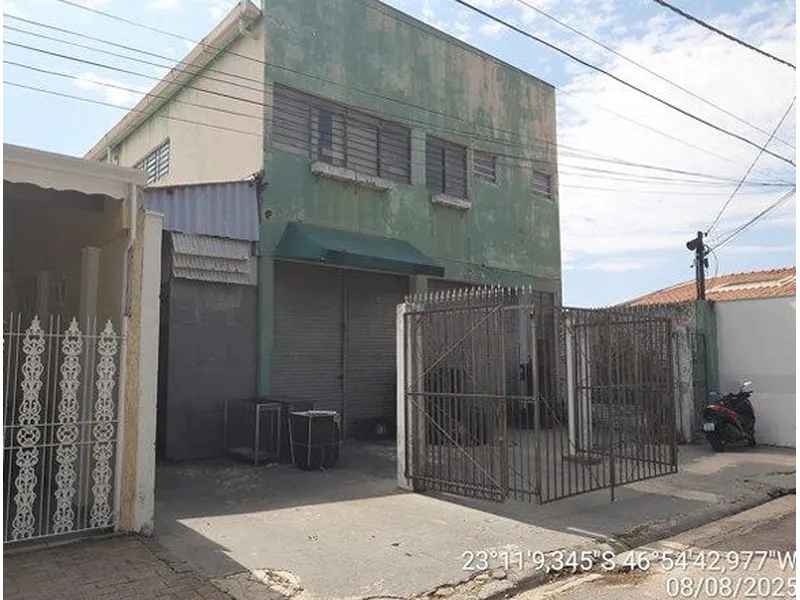 Comercial em Licitação