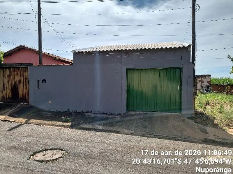 Casa em Leilão Extrajudicial