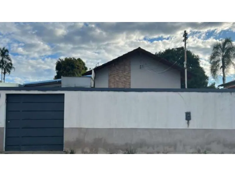Casa em Leilão Extrajudicial