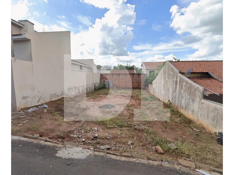 Terreno em leilão