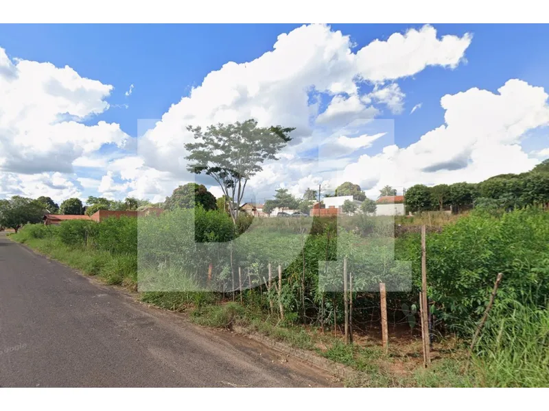 Terreno em leilão