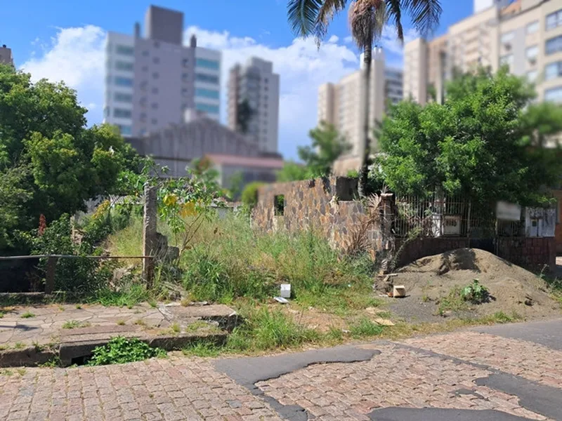 Terreno em leilão