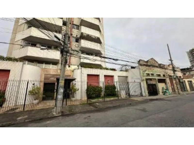 Apartamento em leilão
