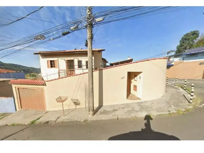 Casa em Leilão Extrajudicial
