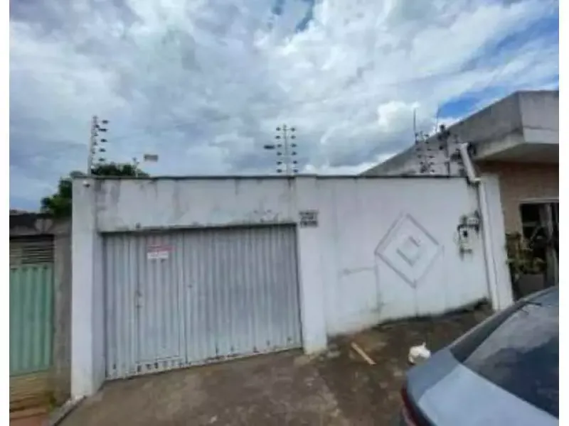 Casa em Leilão Extrajudicial