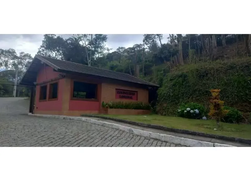 Terreno em leilão