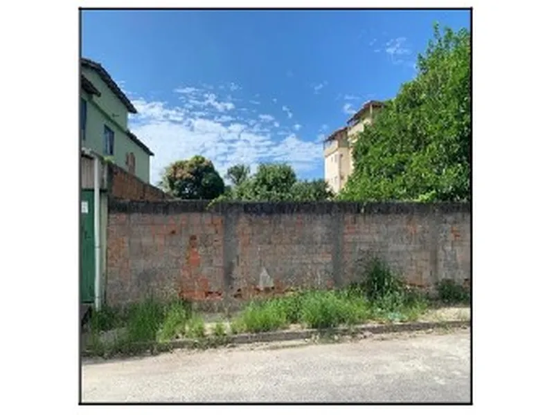 Terreno em Licitação