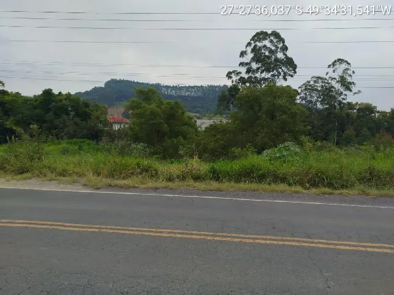Terreno em Licitação