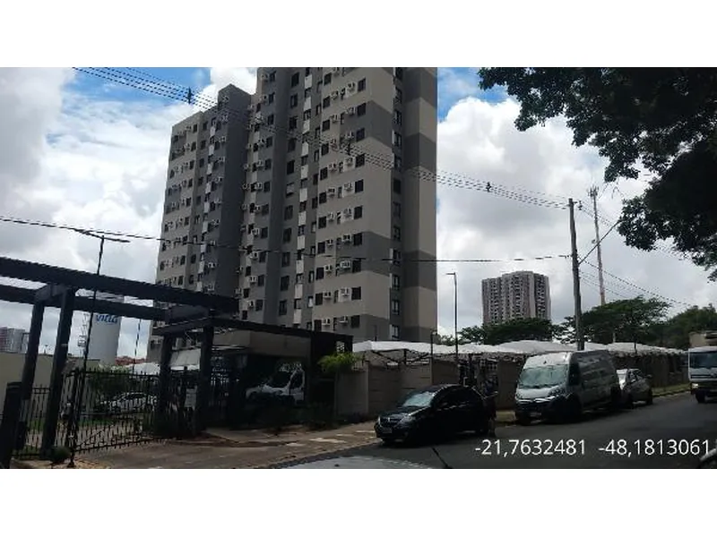 Apartamento em Licitação