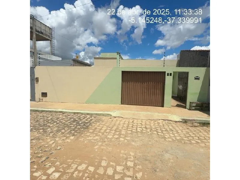 Casa em Leilão Extrajudicial