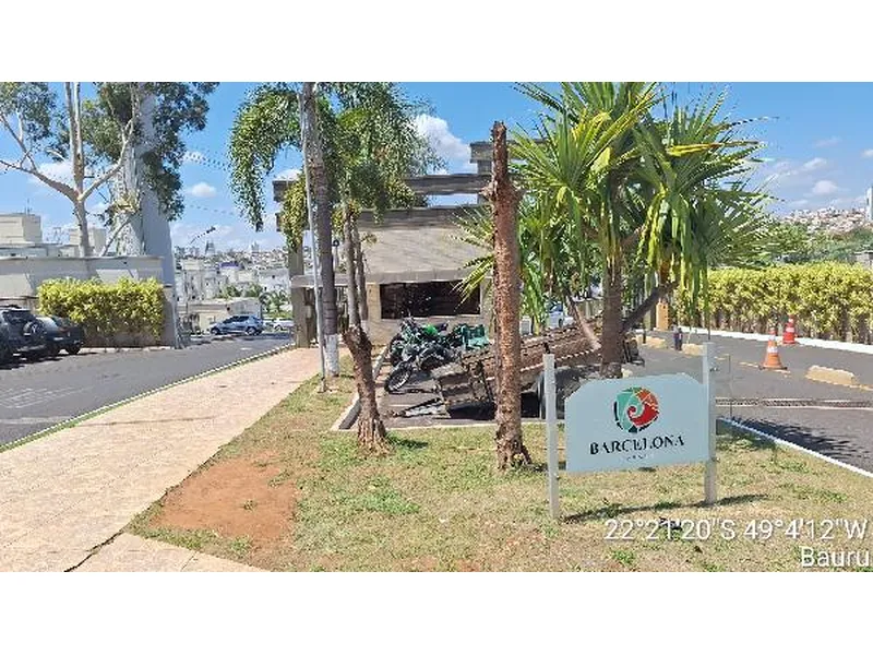 Apartamento em Licitação