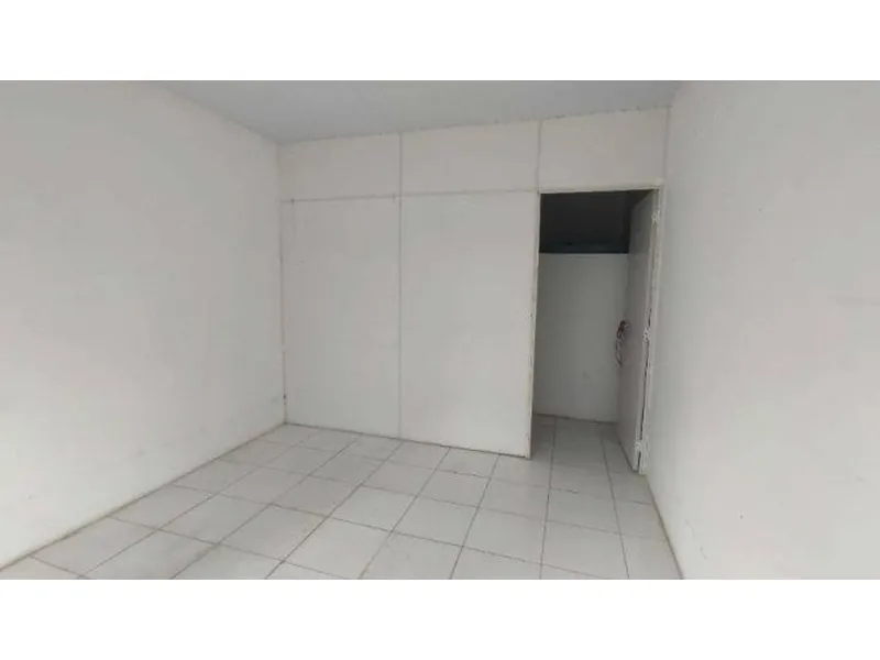 Loja em leilão