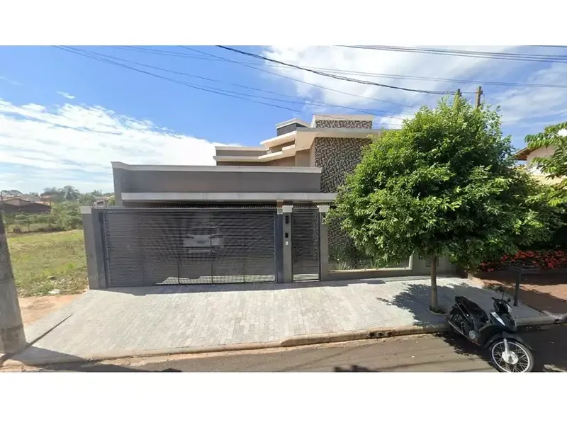 Casa em Leilão Extrajudicial