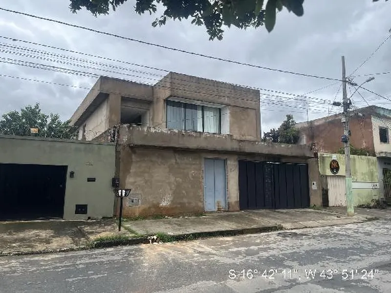 Casa em Leilão Extrajudicial