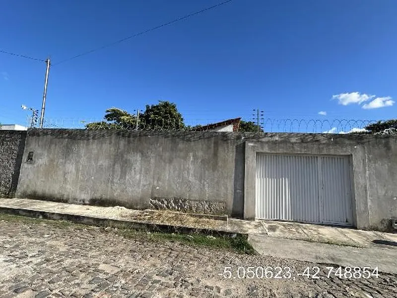 Casa em Leilão Extrajudicial