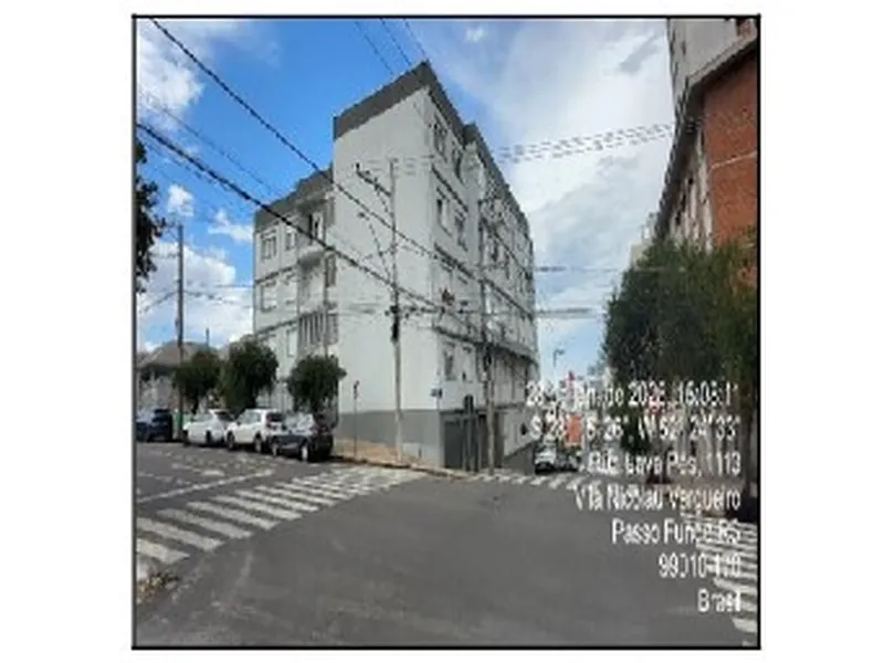 Apartamento em Licitação