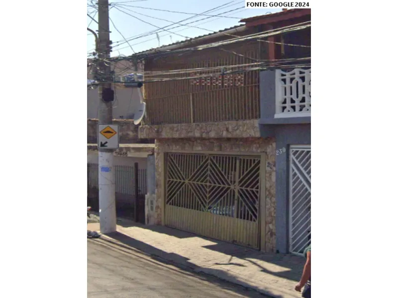 Outros em leilão