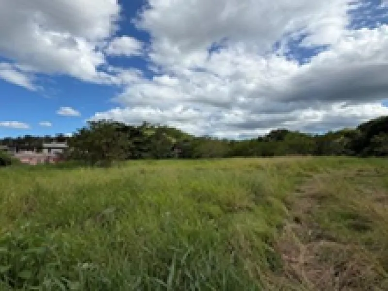 Terreno em leilão