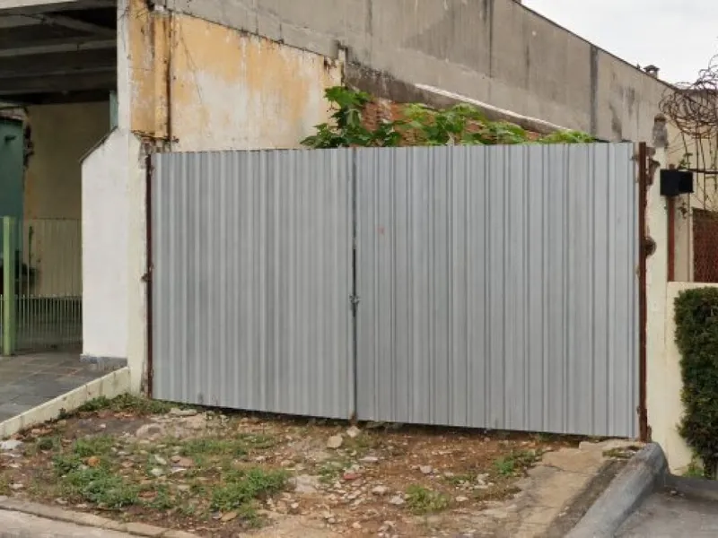 Terreno em leilão