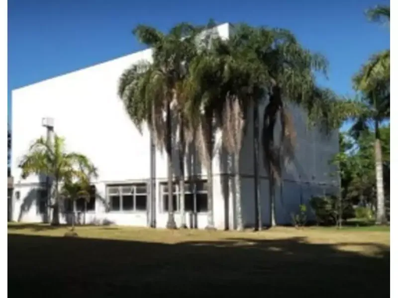 Terreno em leilão