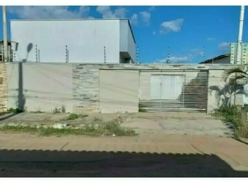 Casa em Leilão Extrajudicial
