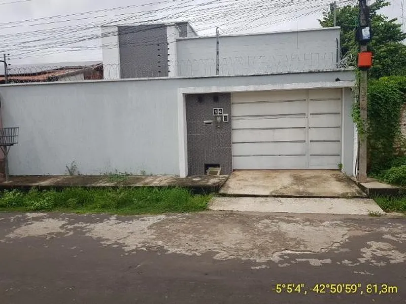 Casa em Leilão Extrajudicial