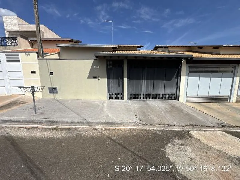 Casa em Leilão Extrajudicial