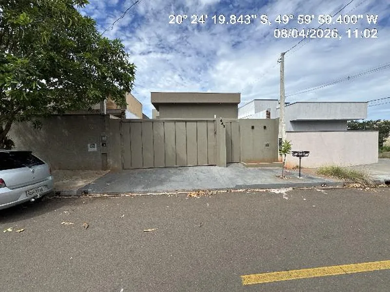 Casa em Leilão Extrajudicial
