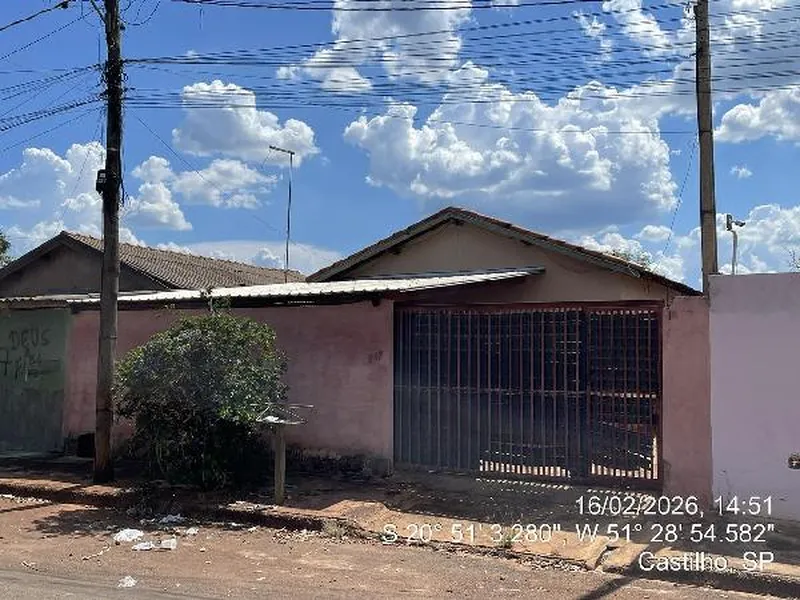 Casa em Leilão Extrajudicial