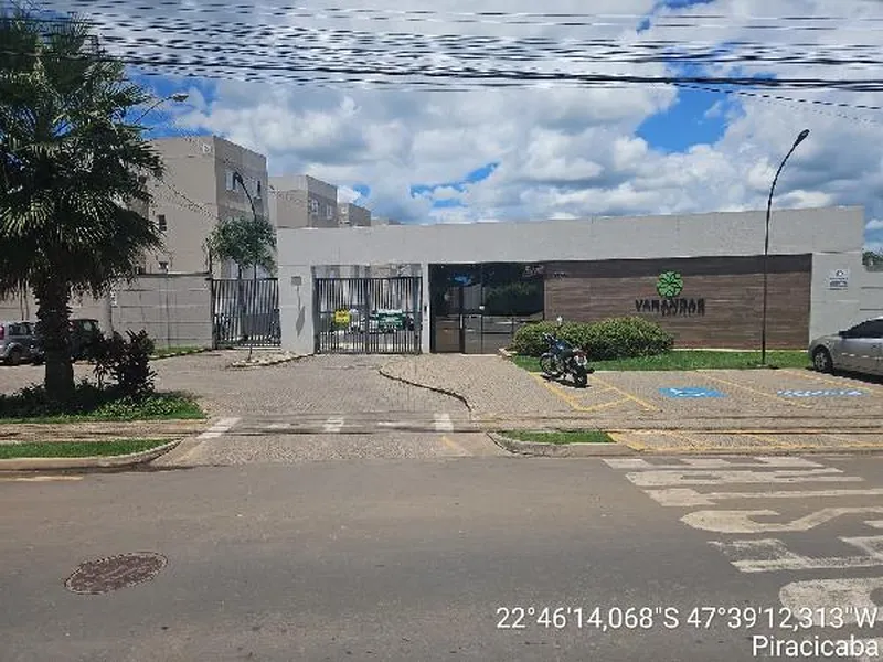 Apartamento em Licitação