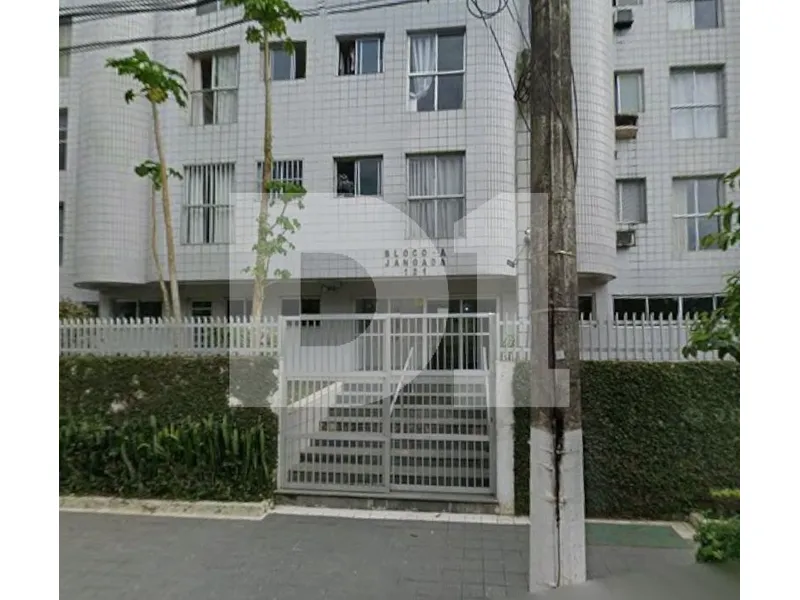 Apartamento em leilão