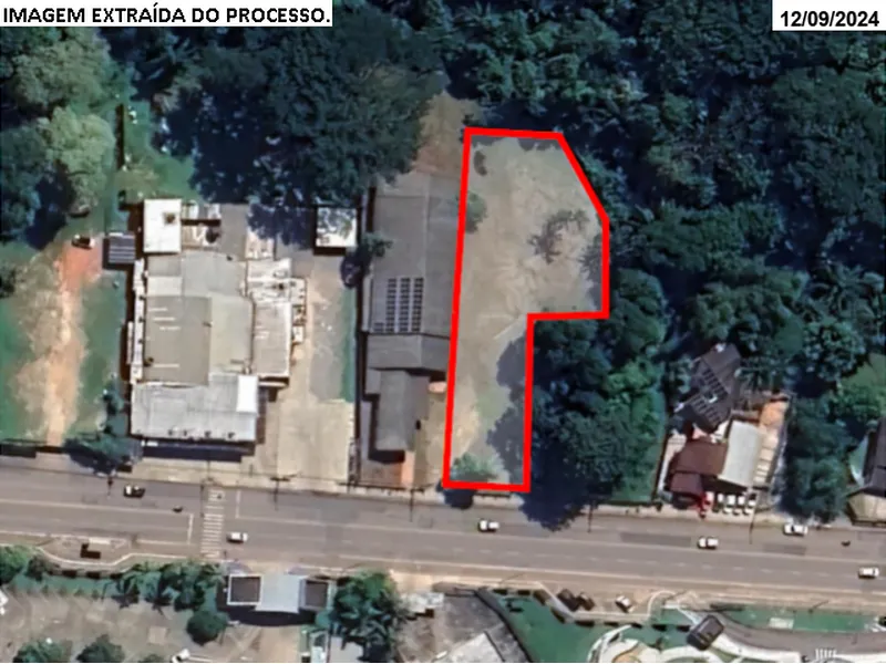 Terreno em leilão
